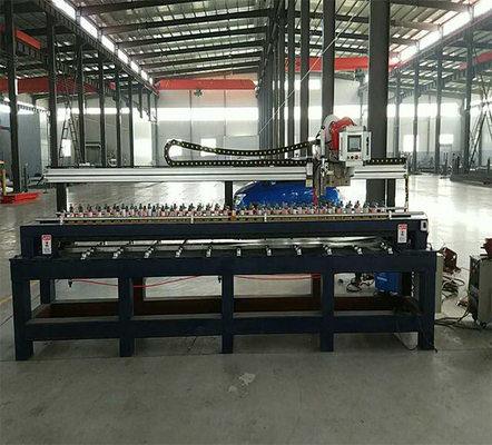Cienka maszyna do automatycznego spawania płyt metalowych MIG Think Plate Splicing Welding Machine 3000mm Metal Plate Welding Machine